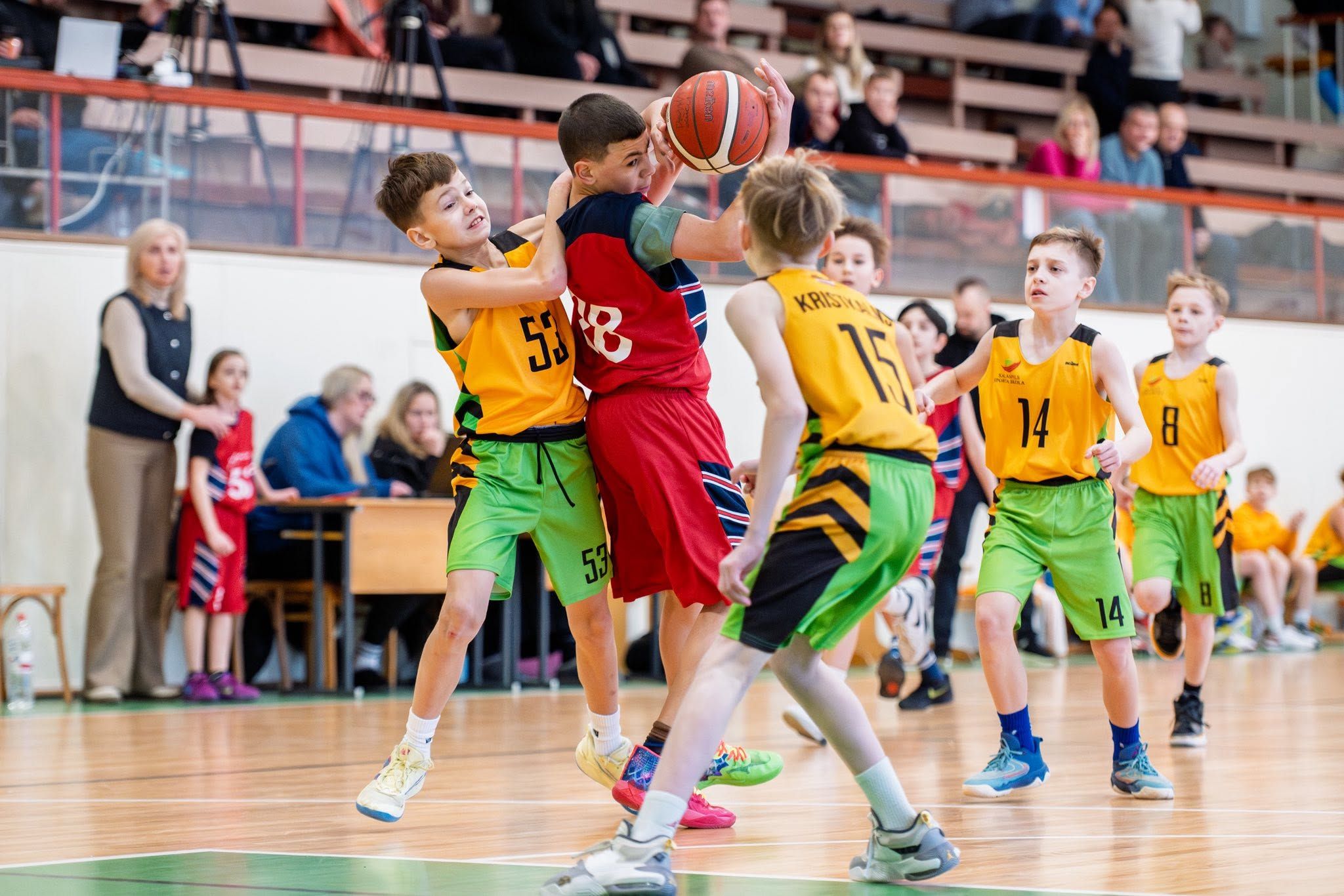 კალათბურთის გუნდი AIA Basket